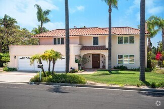 Building Photo - 4611 Sierra Madre Rd