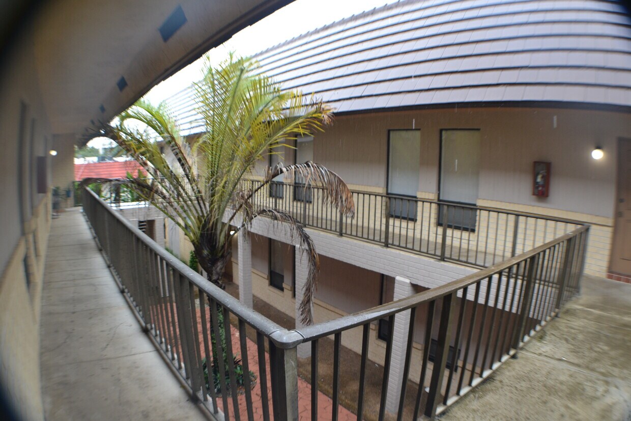 Primary Photo - 9630 NW 35th St