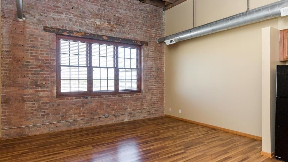 Riverpoint Lofts Apartments 340 SW 7th St Des Moines, IA