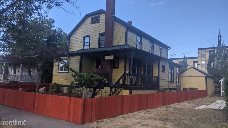 Primary Photo - 5 br, 1.5 bath House - 1280 4th Street NE