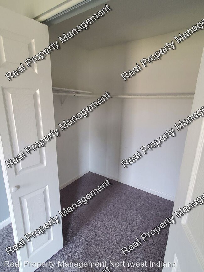 Building Photo - 3 br, 2 bath House - 6072 Pennsylvania Dr.