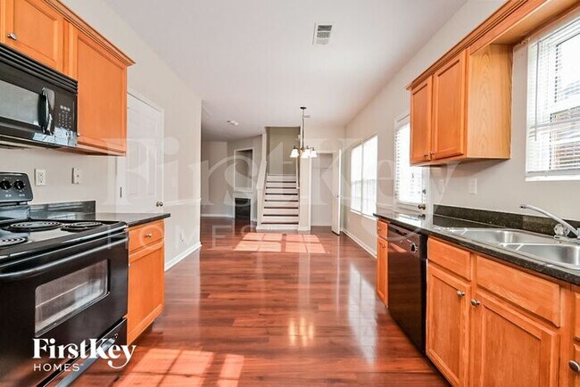 Foto del edificio - 111 Astilbe Meadow Dr
