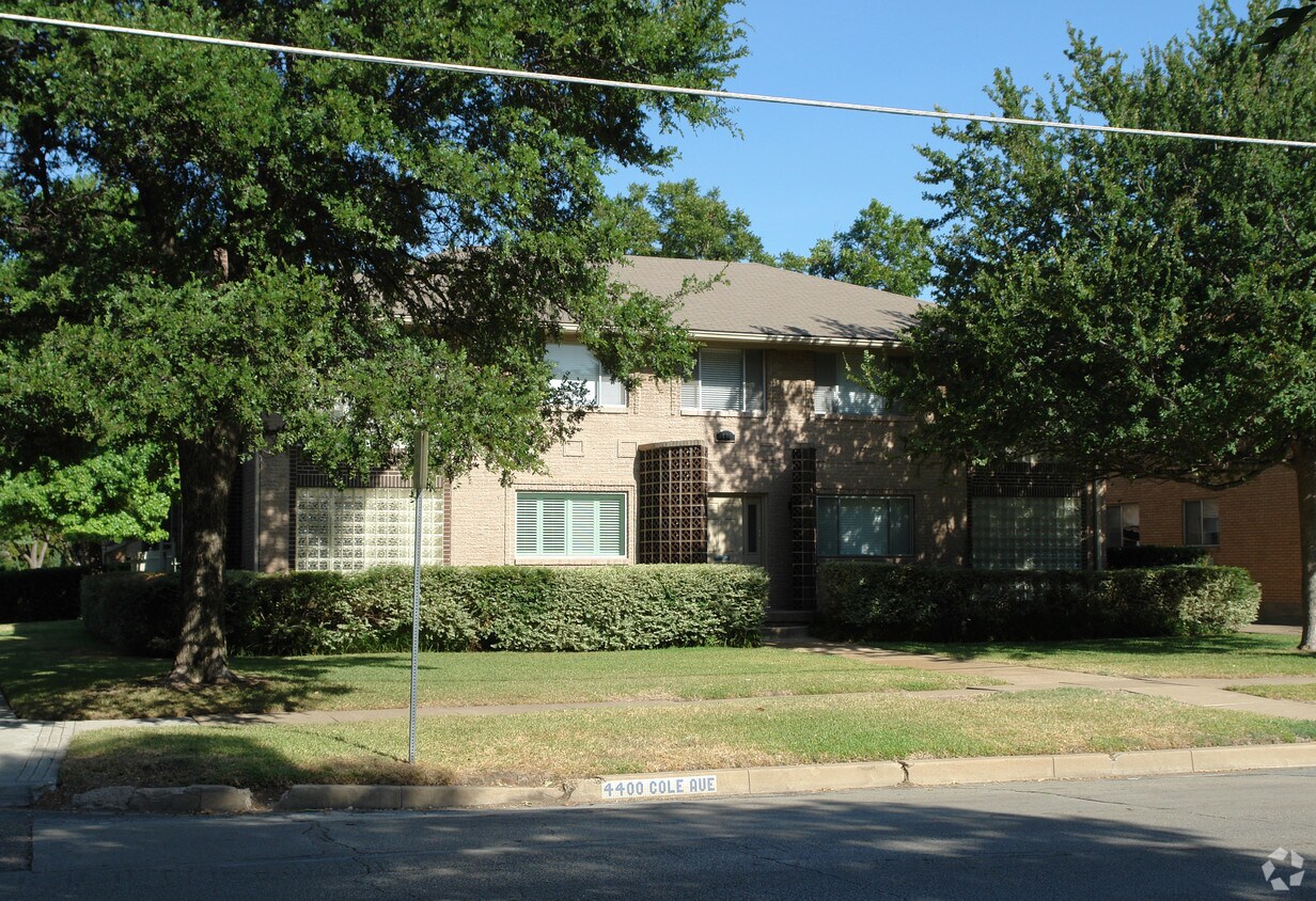 4403 Cole Ave, Dallas, TX 75205 Apartments in Dallas, TX