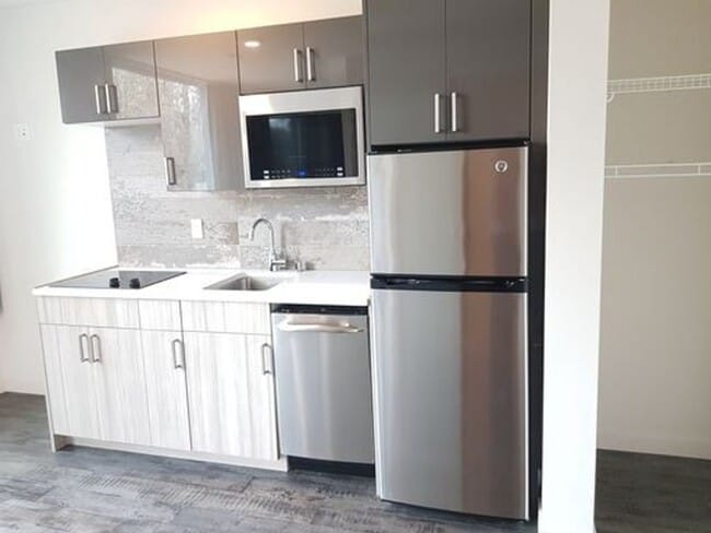 Interior Photo - 741 Harvard Modern studios with w/d in unit!