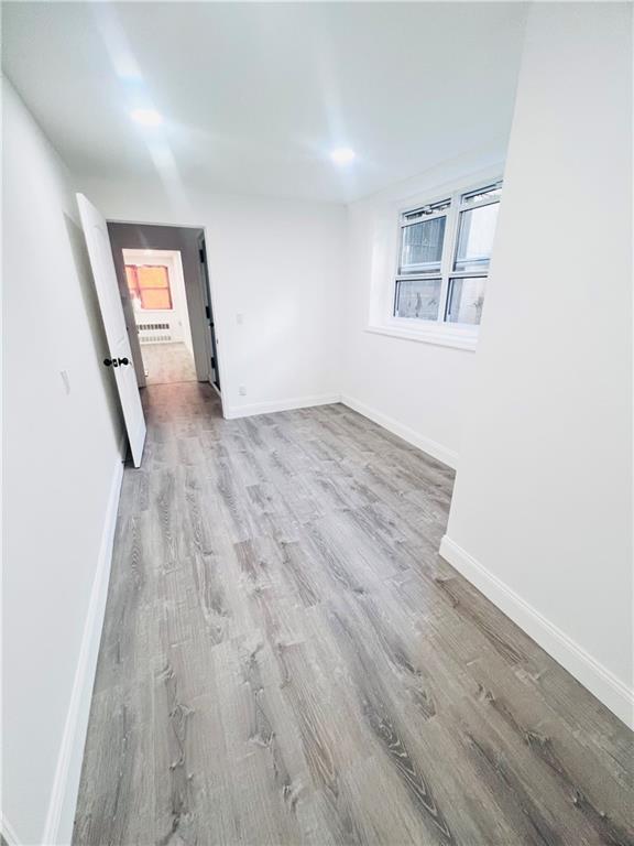 Foto del edificio - 701 E 96th St