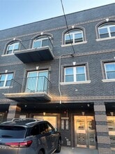 Building Photo - 32-14 58th St