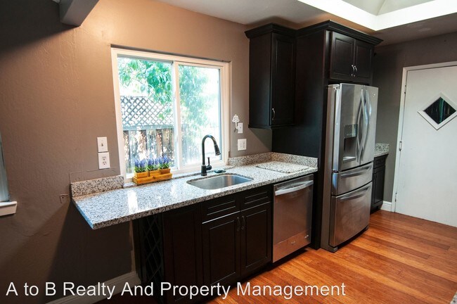 Building Photo - 3 br, 2 bath House - 119 Cherry Blossom Dr
