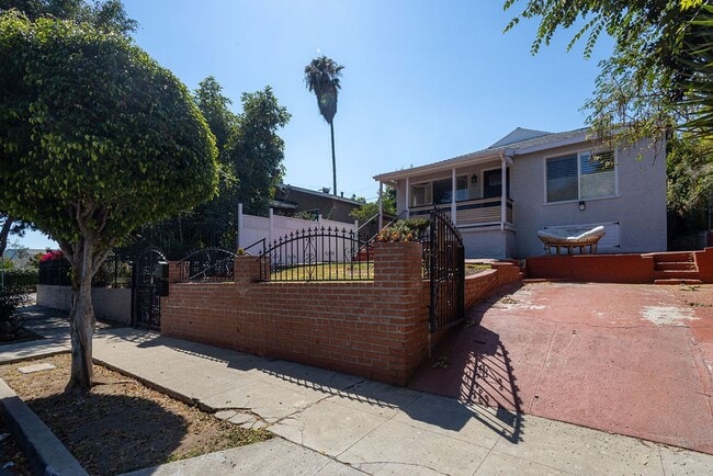 Foto del edificio - Brand New ADU in Silver Lake