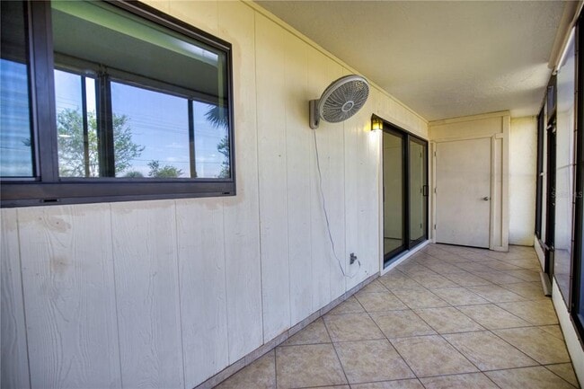 Building Photo - 461 Airport Ave E