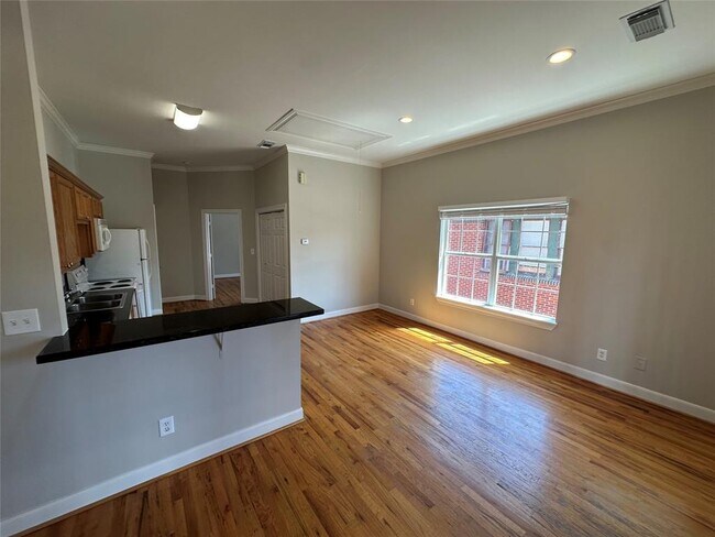 Foto del edificio - 508 W Clay St