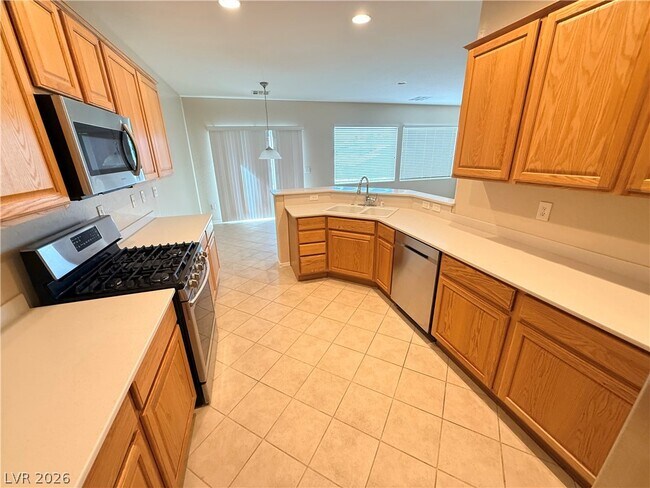 Building Photo - 2501 Solera Sky Dr