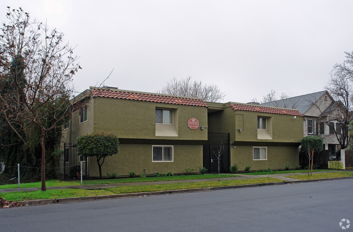 Building Photo - Sherwood Court