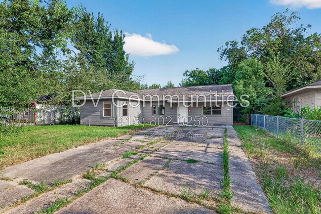 Foto del edificio - 5910 Southtown St