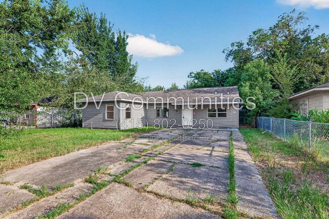Photo - 5910 Southtown Street House