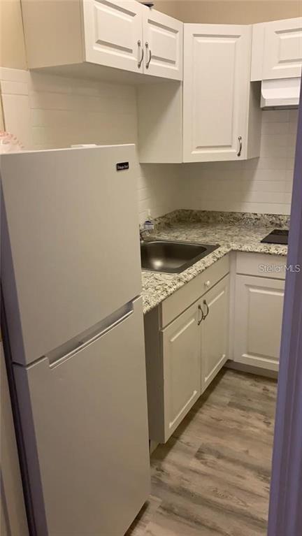 Building Photo - 2800 Via Largo Ct