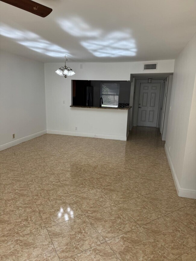 Foto del edificio - 9200 SW 3rd St