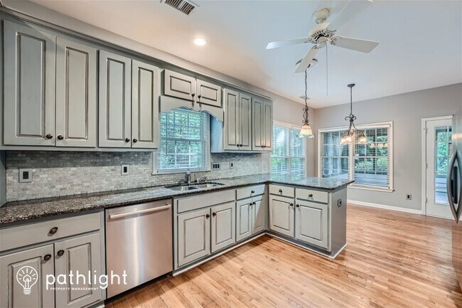 Building Photo - 2286 Quail Springs Trail