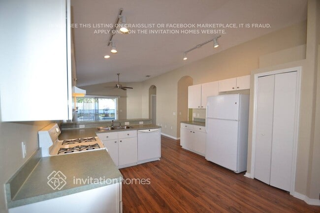 Foto del edificio - 12026 Winding Woods Way