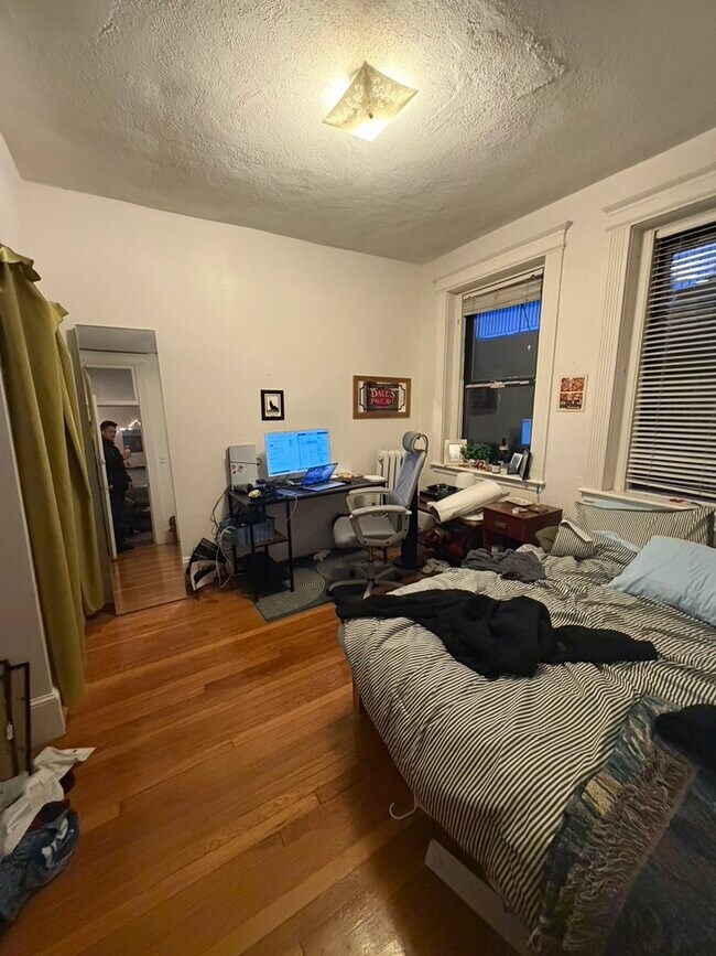 Foto del edificio - 1254 Commonwealth Ave