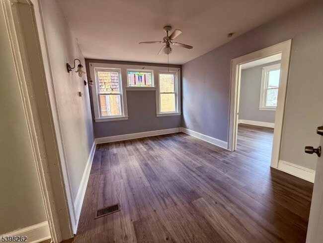 Foto del edificio - 11 Montrose Terrace