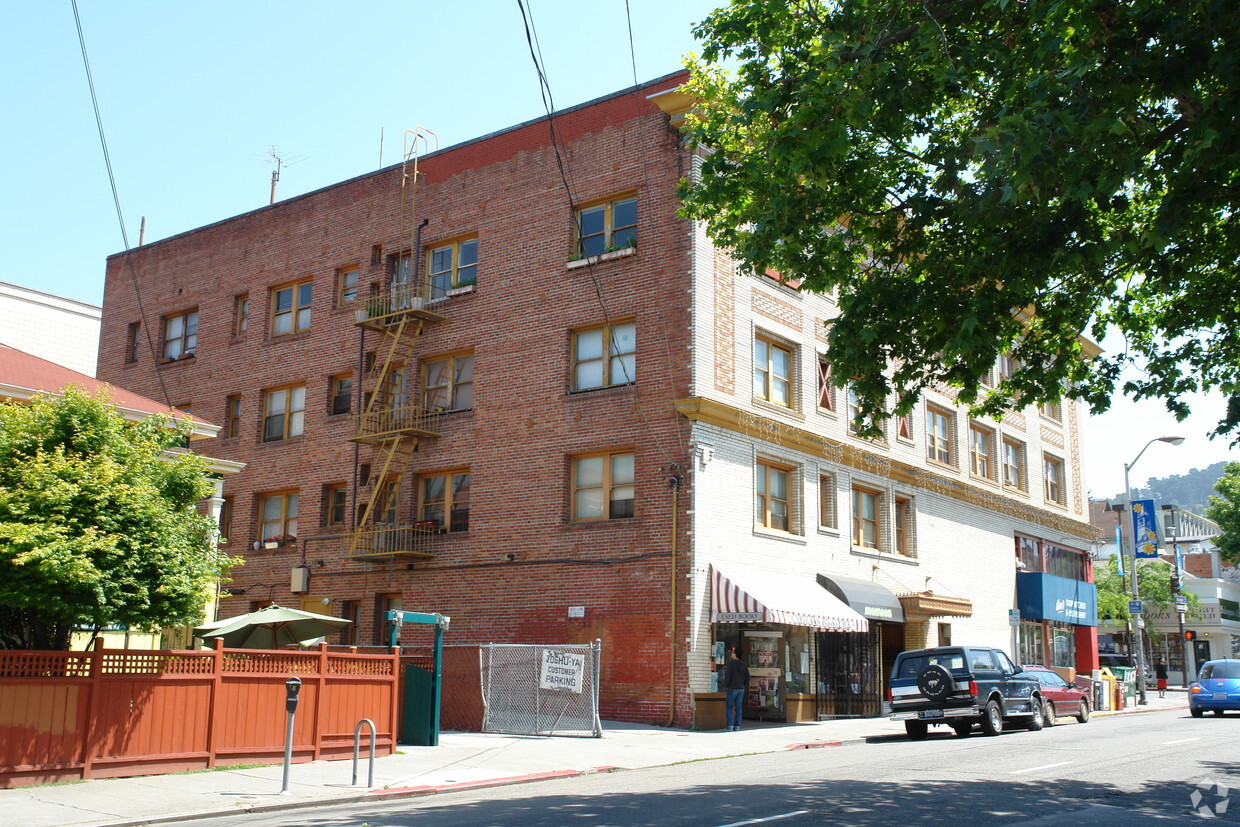 Building Photo - 2482-2500 Telegraph Ave