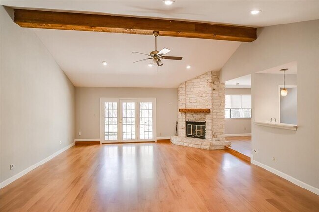 Foto del edificio - 11920 Meadowfire Dr