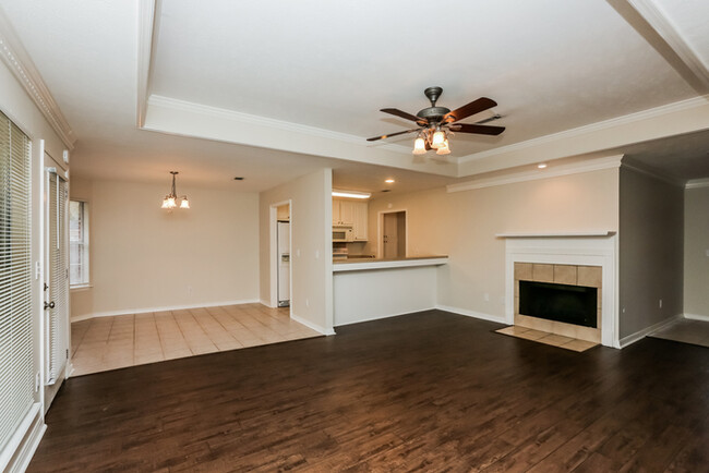 Foto del edificio - Beautifully updated 3 Bedroom Home