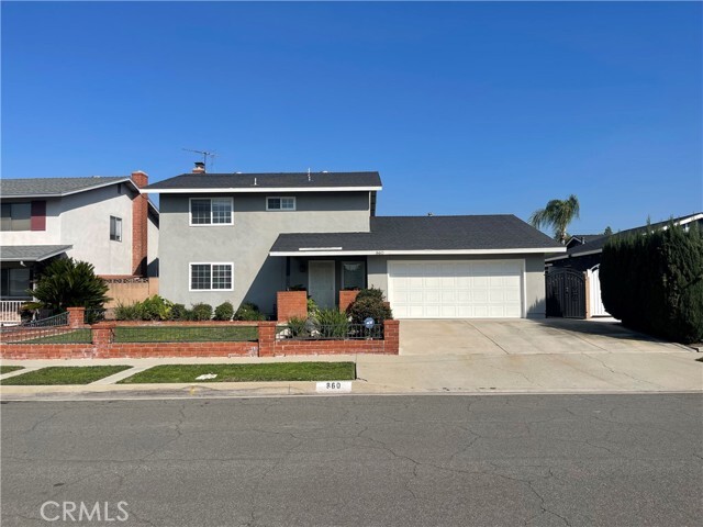 Foto principal - 860 Adamsgrove Ave