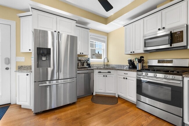 Building Photo - 12 Revere Pl