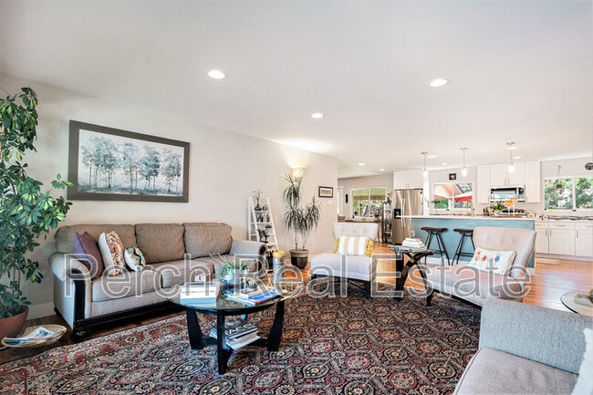 Foto del edificio - 8192 E Oxford Dr