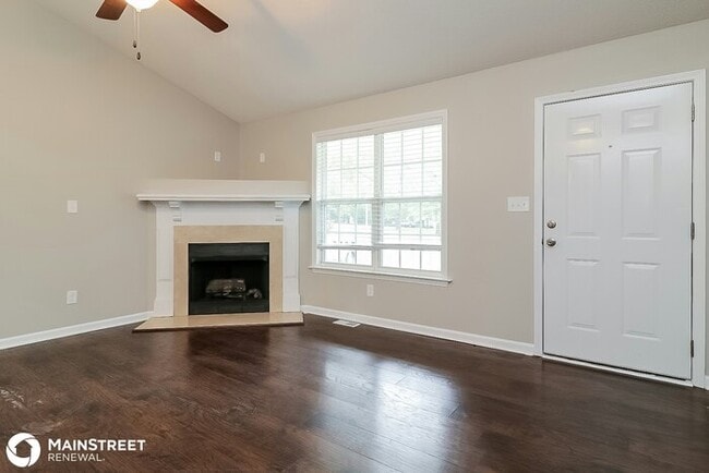 Building Photo - 108 WALTON CIR, BENSON, NC 27504
