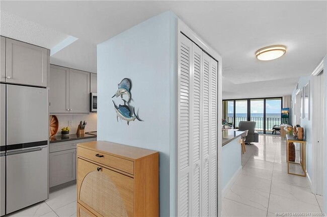 Foto del edificio - 10000 S Ocean Dr