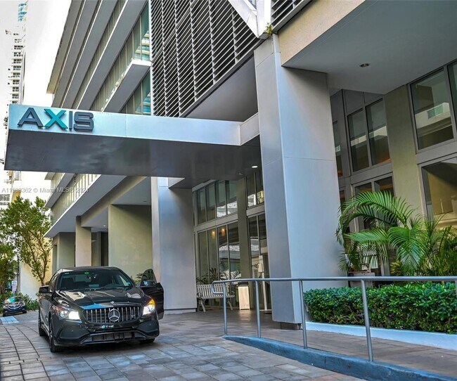 Foto del edificio - 1111 SW 1st Ave