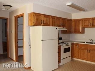 Building Photo - 1 br, 1 bath  - 1120 N 12th St Apt 23