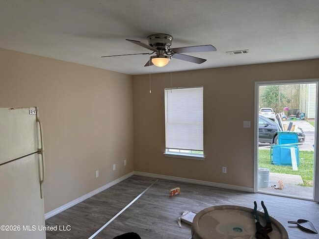 Photo - 1339 Foxwood Pl Apartment