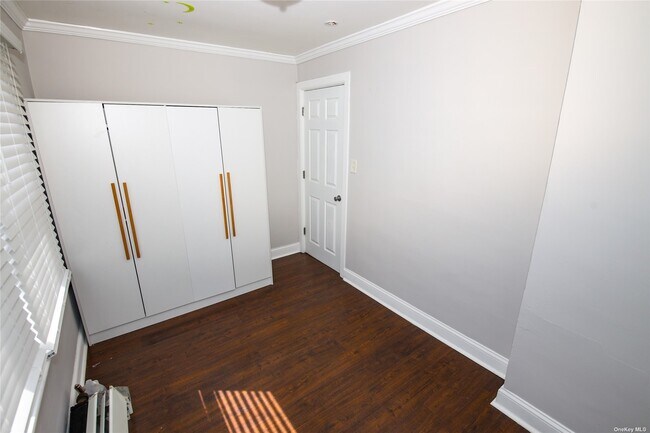 Building Photo - 55 Nieman Ave