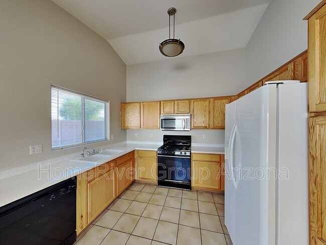 Foto del edificio - 10785 W Del Rio Ln
