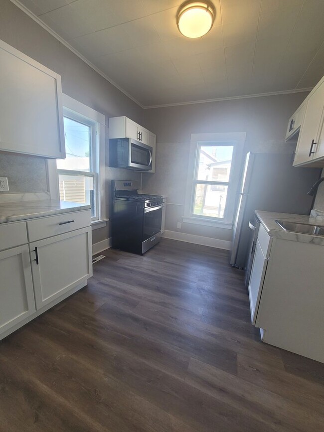 Foto del edificio - Newly Updated 2 Bedroom!