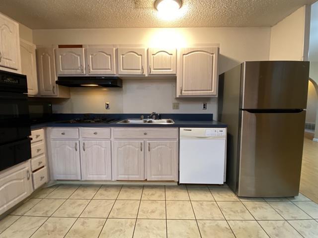 Building Photo - 603 Shelmar Dr