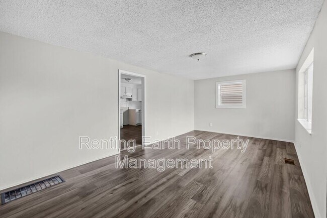 Foto del edificio - 1908 14th Pl SW