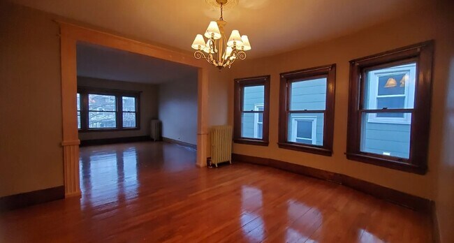 Foto del edificio - 425 Bird Ave