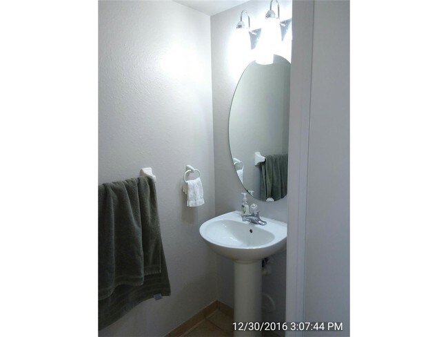 Building Photo - 7850 Sanibel Dr