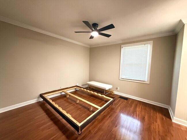 Foto del edificio - 105 Barton Brook Ln