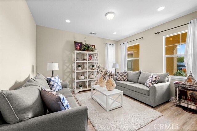 Foto del edificio - 34248 Coppola St