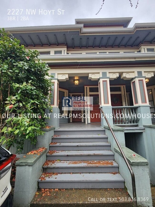Building Photo - 2227 NW Hoyt St