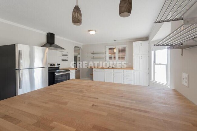 Foto del edificio - 3583 Thomasville Rd