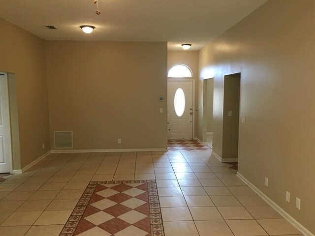 Building Photo - 12727 Aqua Surf Lane