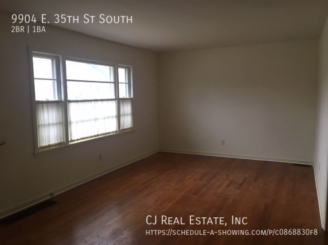 Foto del edificio - 9904 E 35th St S