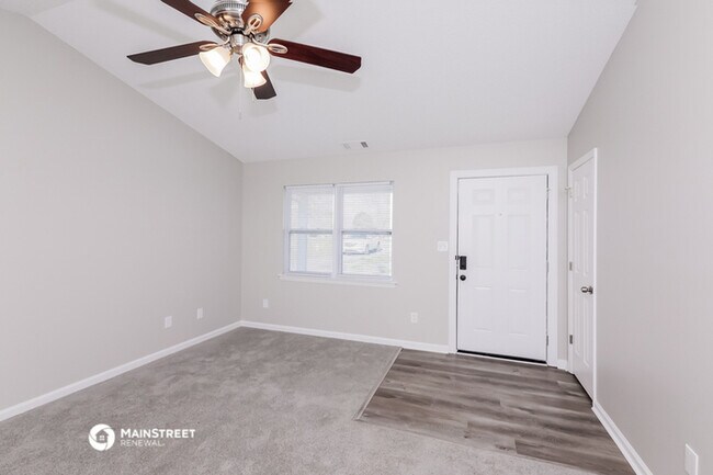 Foto del edificio - 806 Edgehill Dr