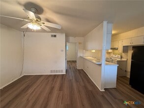 Building Photo - 163 Richter Ln
